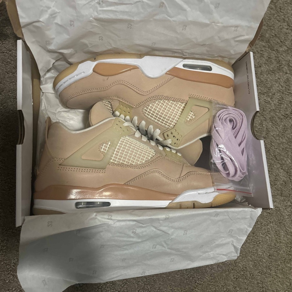 Wmns Air Jordan 4 Retro ‘Shimmer’ - Picture 10 of 10